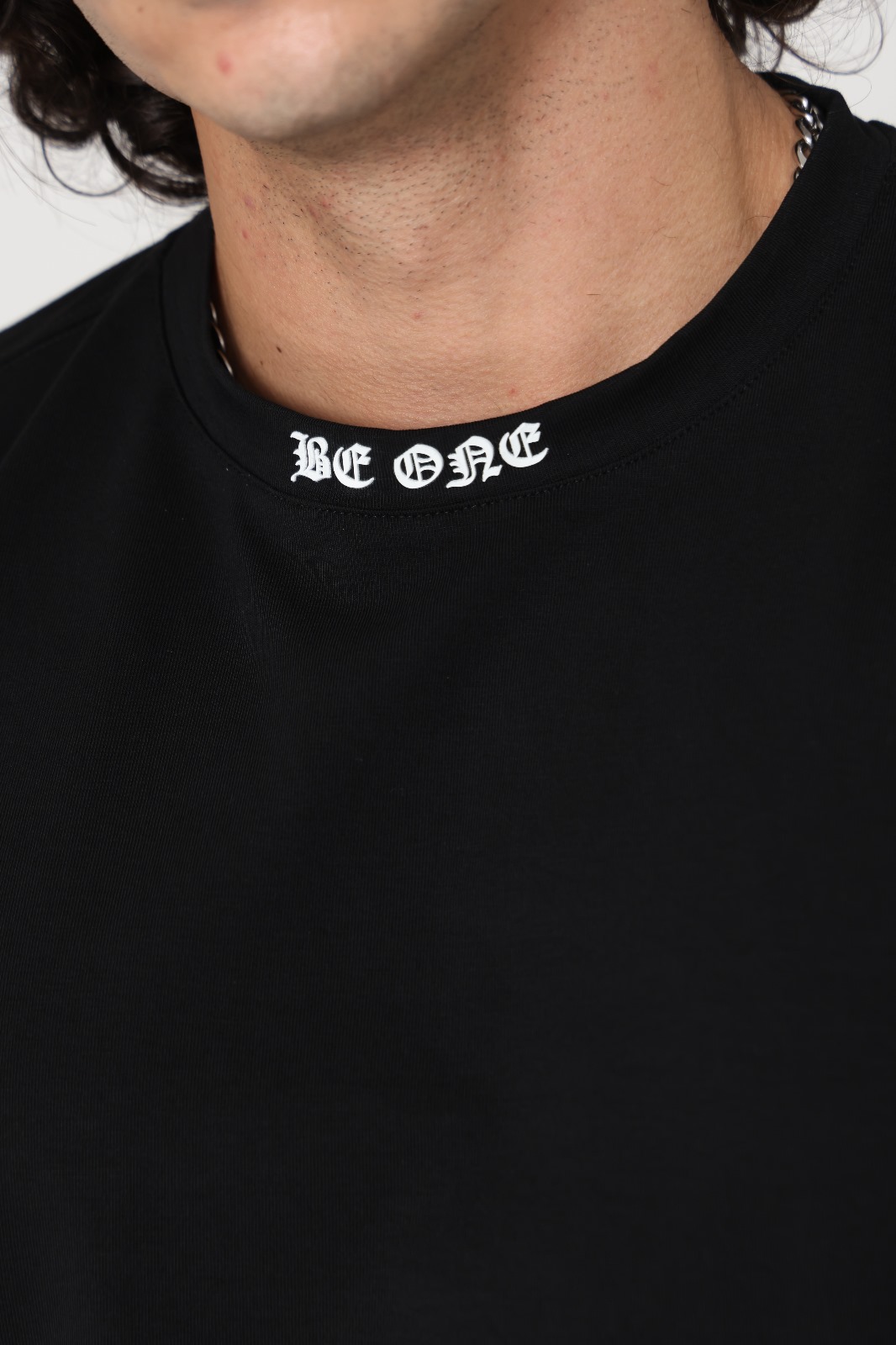 BE ONE T-SHIRT – תמונה 2