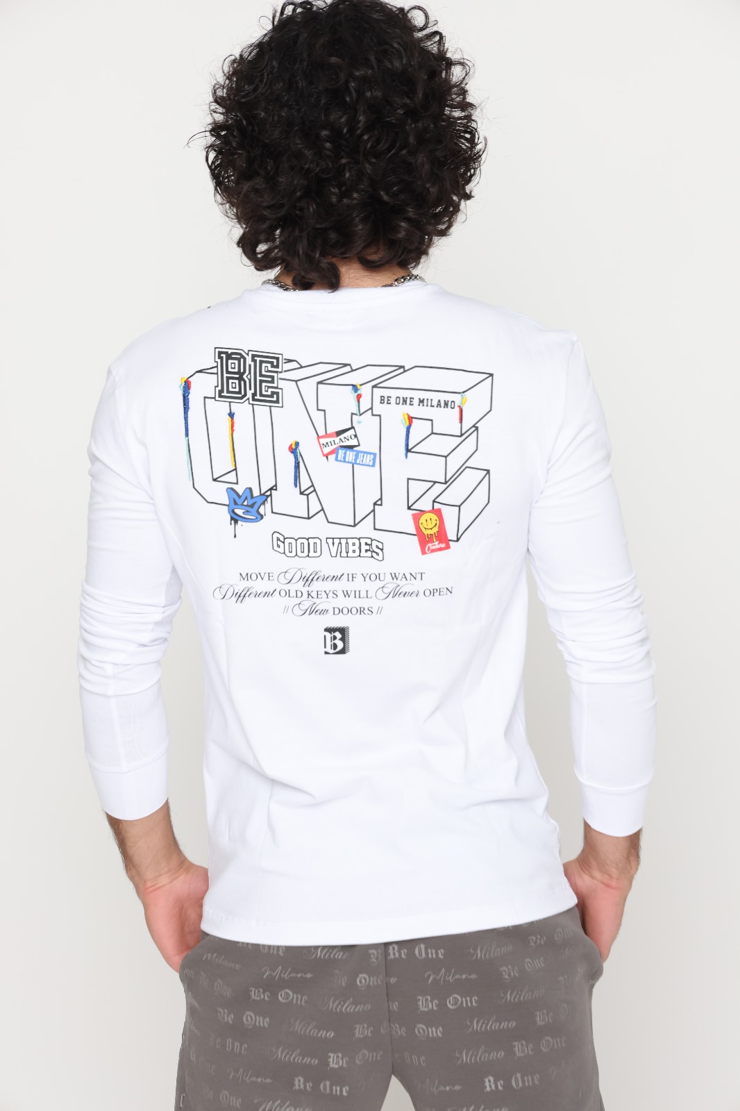 BE ONE T-SHIRT – תמונה 2