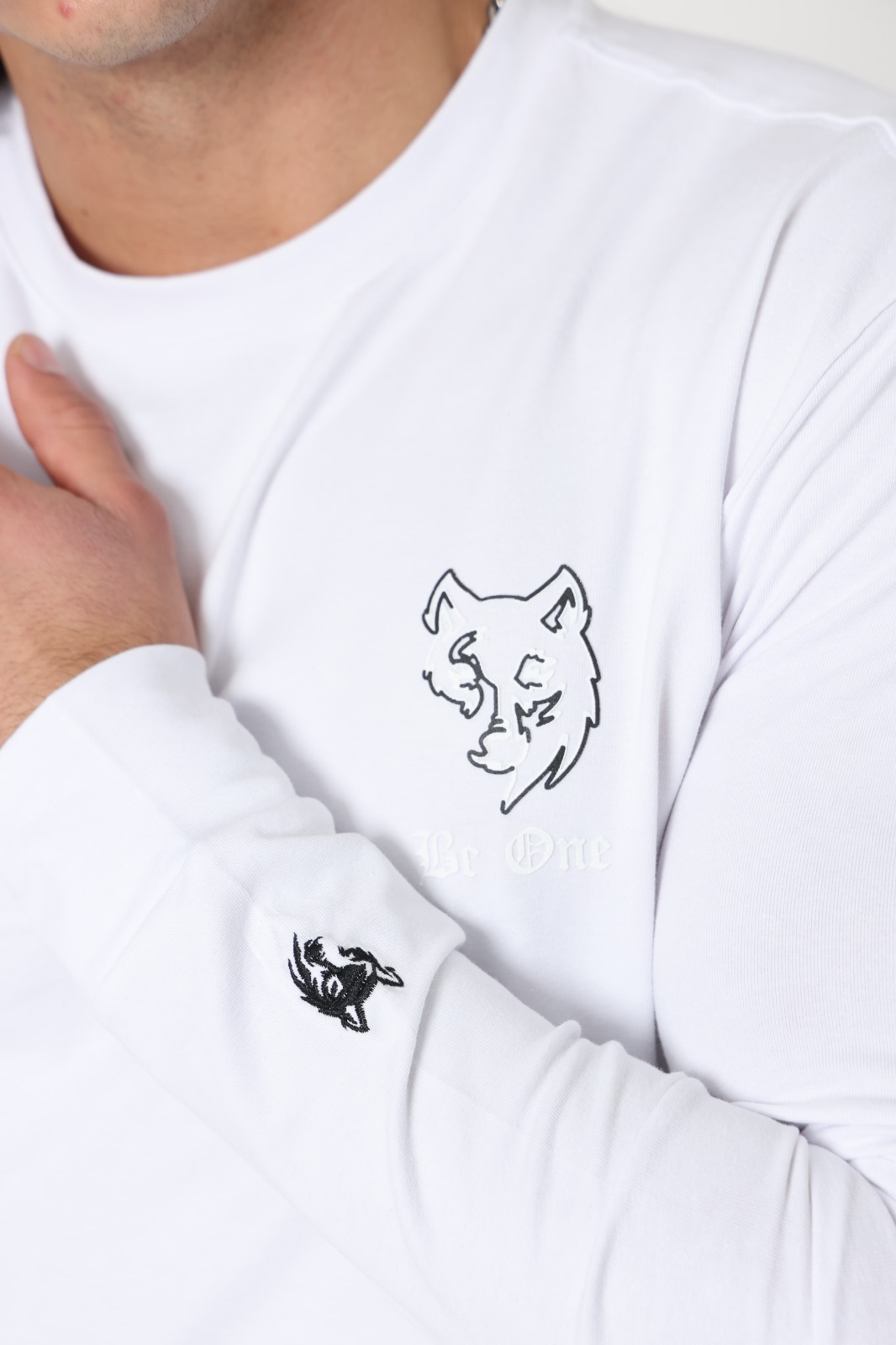 BE ONE T-SHIRT – תמונה 4