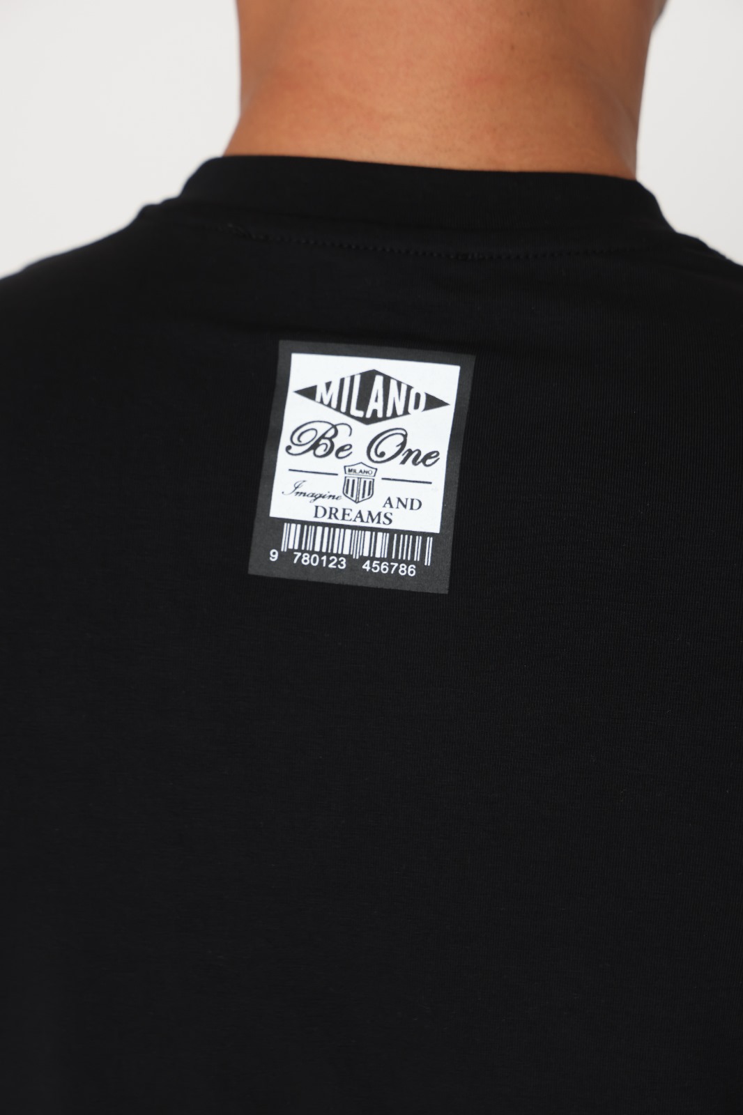 BE ONE T-SHIRT – תמונה 6